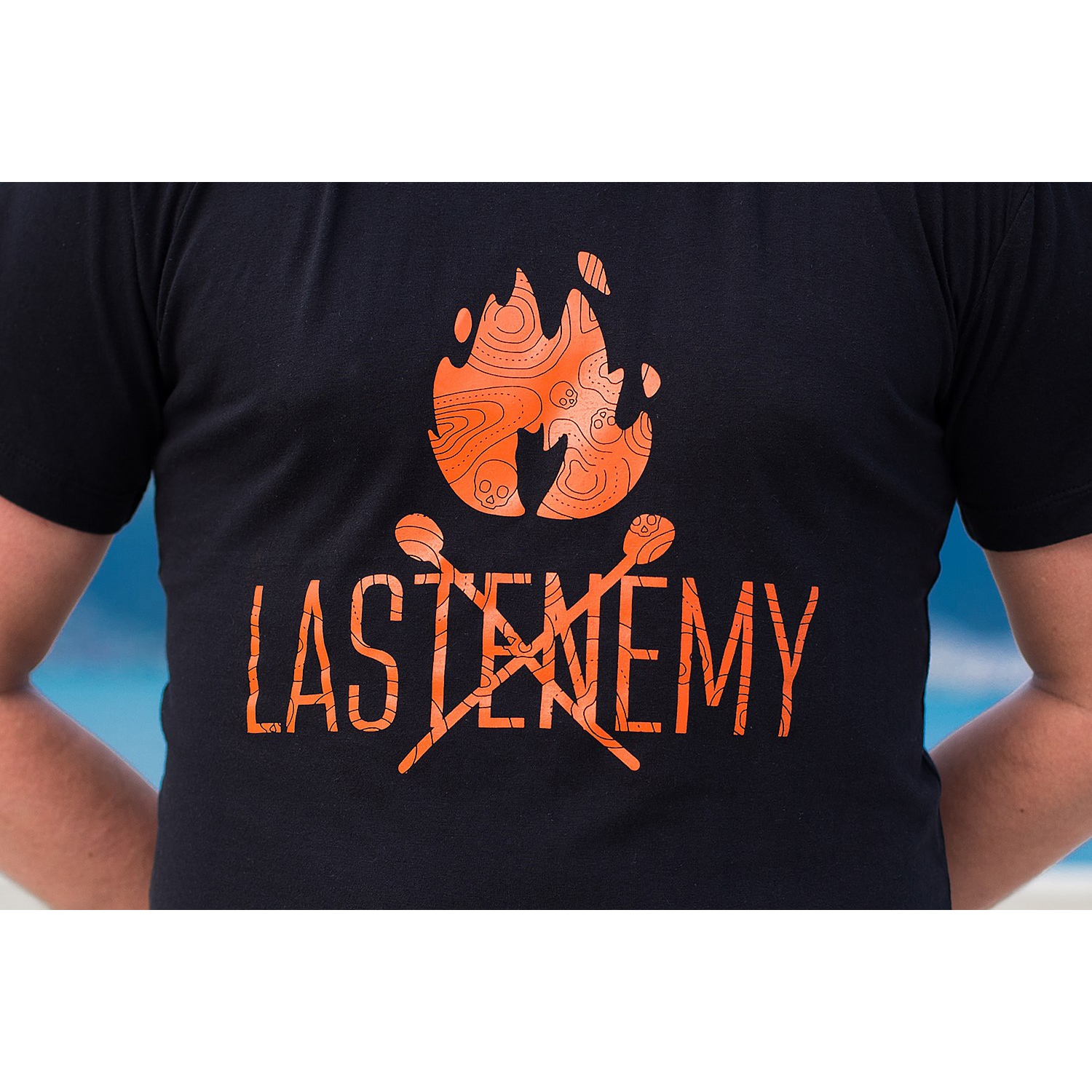 Футболка Lastenemy Logo